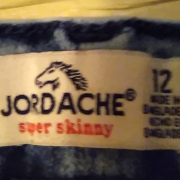 Jeans - Picture 3 of 3